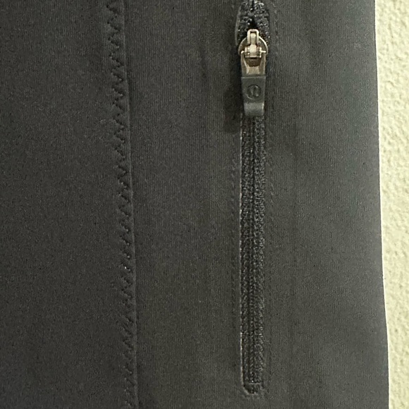 Lululemon Run: Fast Track Short - Picture 3 of 5